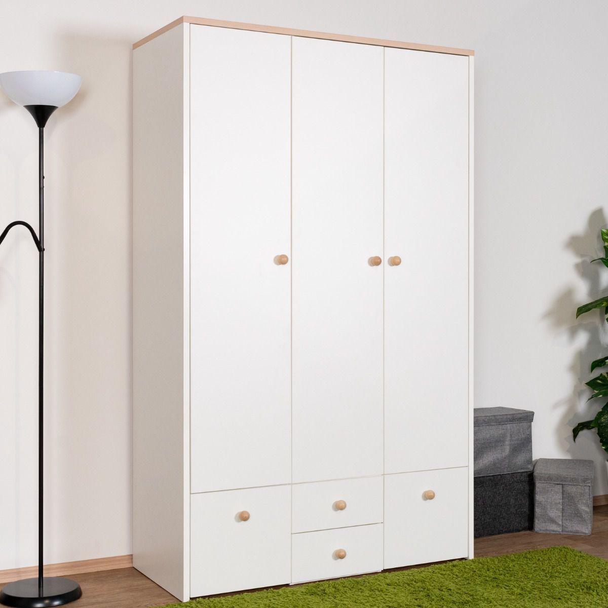 Chambre d'enfant - Armoire à portes battantes / armoire Egvad 01, couleur : blanc / hêtre - Dimensions : 193 x 117 x 51 cm (H x L x P), avec 3 portes, 4 tiroirs et 5 compartiments